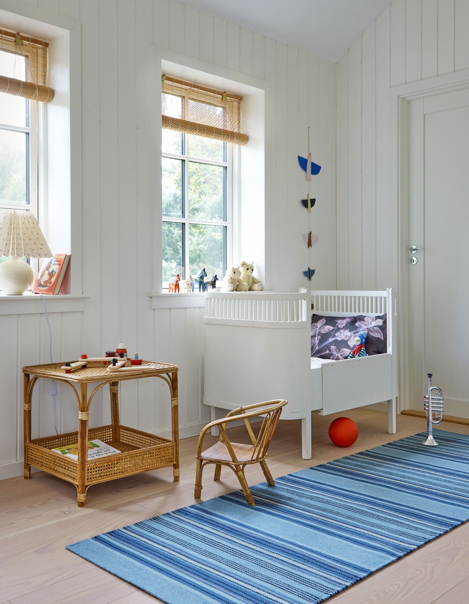 fabula_gudhjem_rug_runner_blue_wool_a1_300dpi_medium_produkt