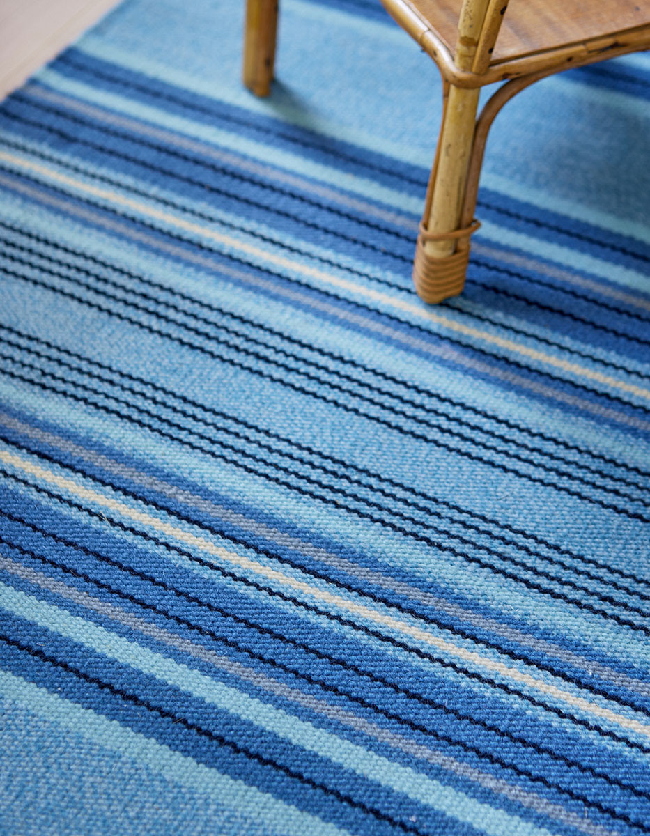 fabula_gudhjem_rug_runner_blue_wool_a2_300dpi_medium_produkt